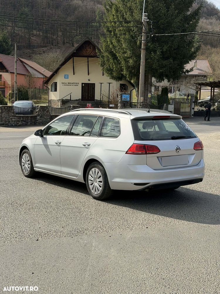 Volkswagen Golf 1.6 TDI BlueMotion Technology Trendline - 1