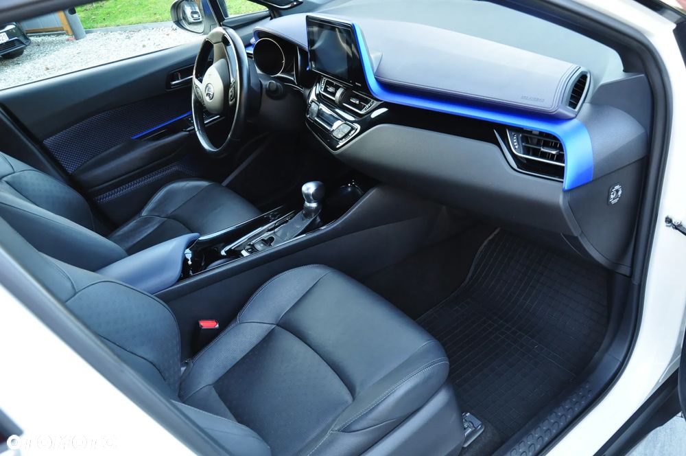 Toyota C-HR 1.2 T Prestige + LED CVT - 26