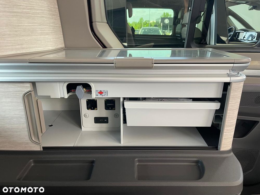Volkswagen California - 17