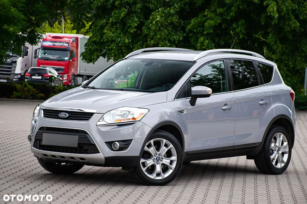 Ford Kuga 2.0 TDCi 2x4 Titanium - 31