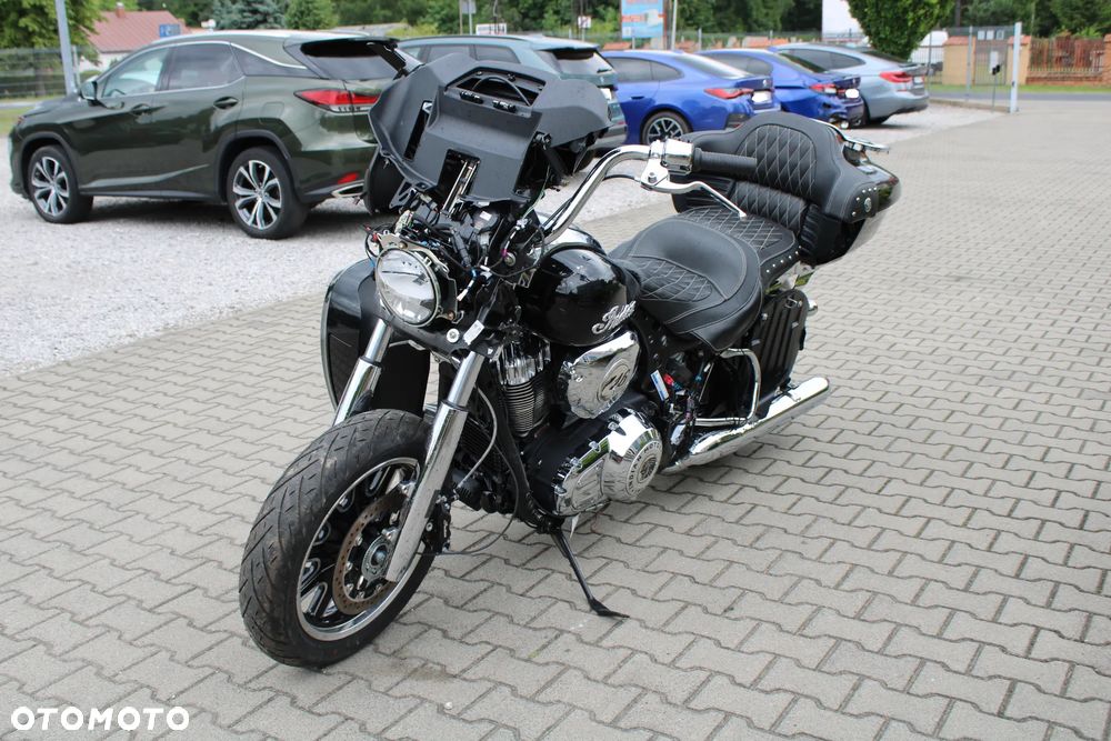 Indian Roadmaster - 4