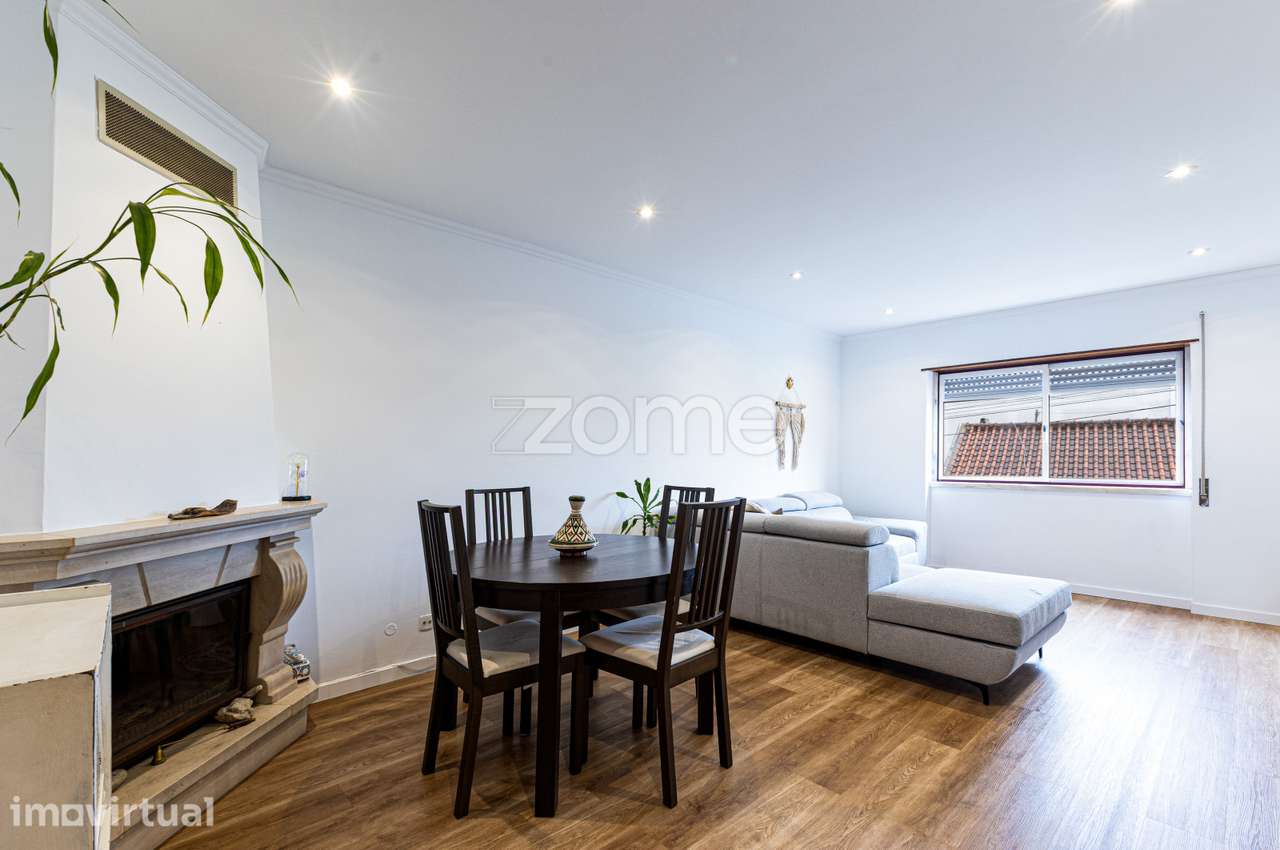 Apartamento T2, Mem Martins, com terraço, arrecadação e parqueament... - Grande imagem: 4/32