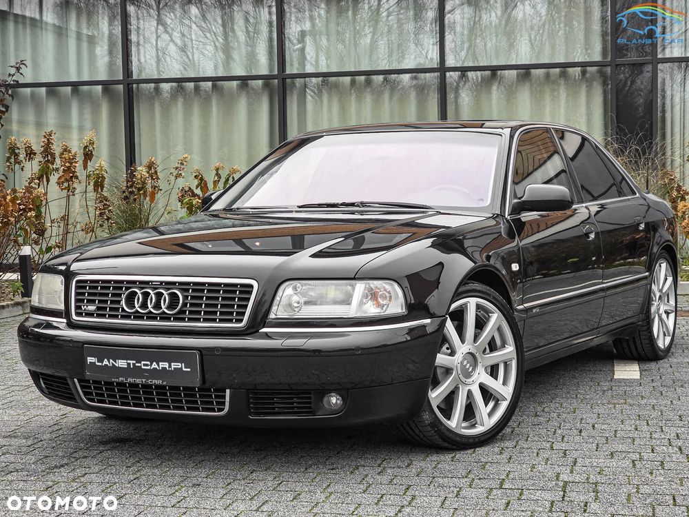 Audi A8 W12 quattro - 3