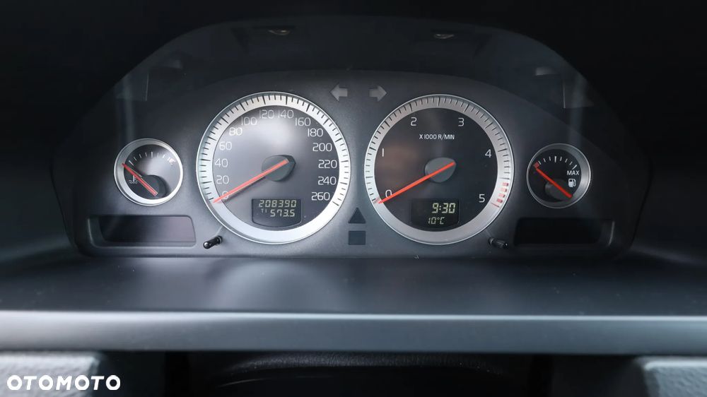 Volvo XC 90 - 37
