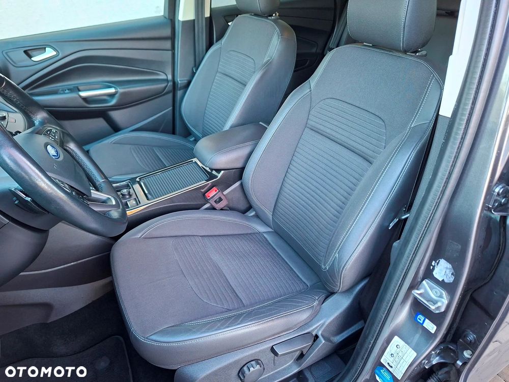 Ford Kuga 2.0 TDCi AWD Titanium - 21