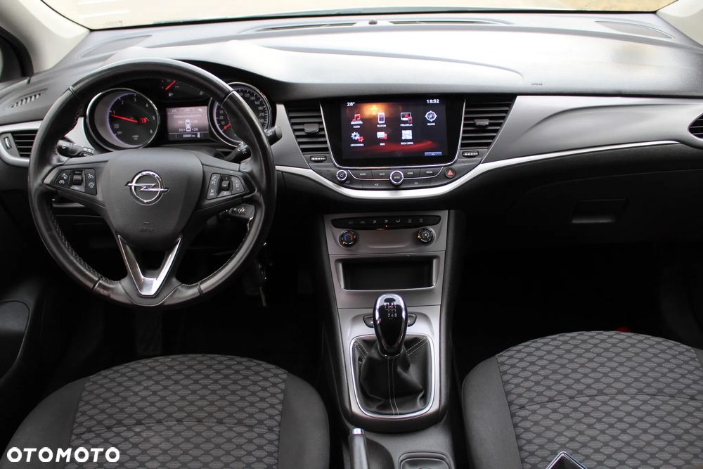 Opel Astra 1.6 CDTI Elite S&S - 12