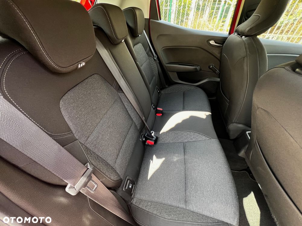 Renault Clio TCe 100 EXPERIENCE - 22
