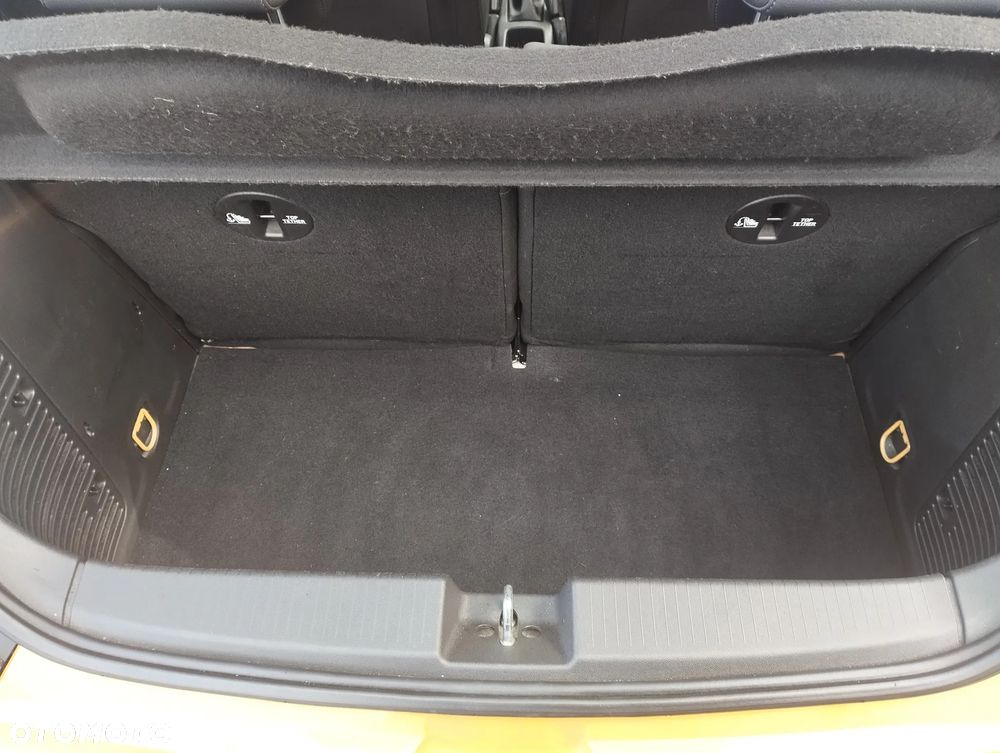 Opel Adam 1.0 T SIDI Unlimited S&S - 31