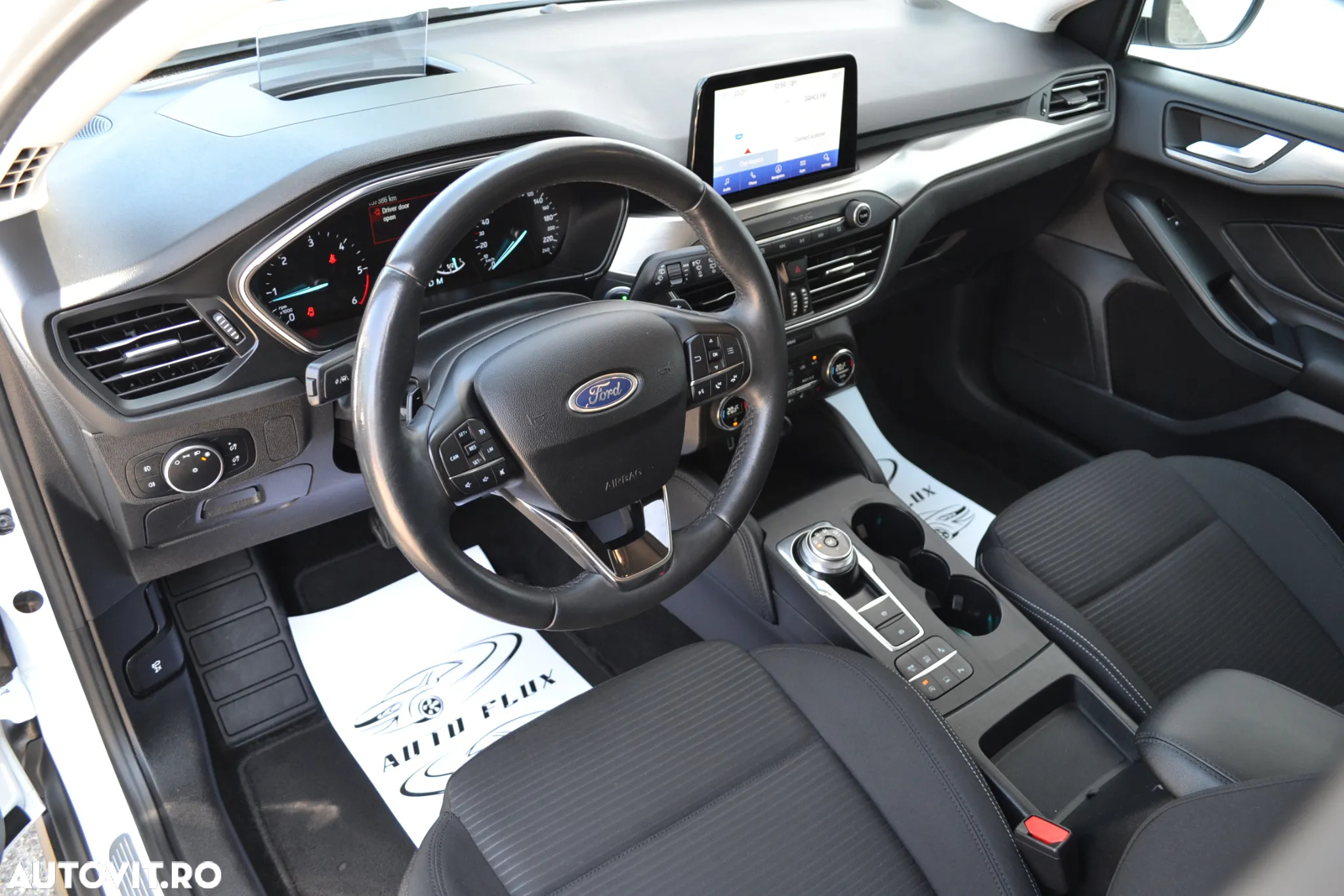 Ford Focus 1.5 EcoBlue Start-Stopp-System Aut. TITANIUM - 9