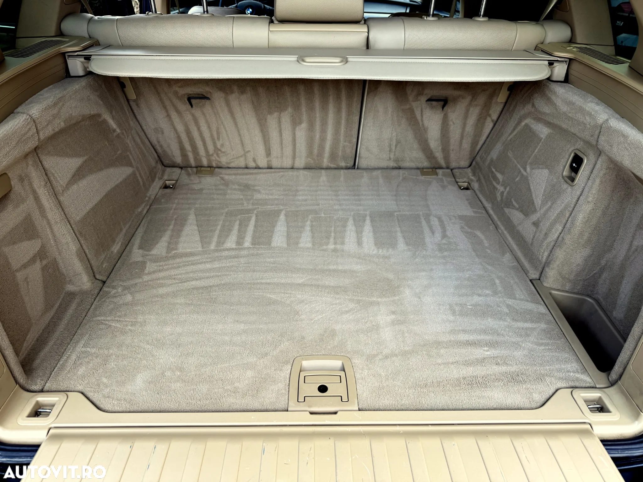 BMW X5 xDrive40d - 27
