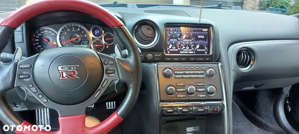 Nissan GT-R Black Edition - 17