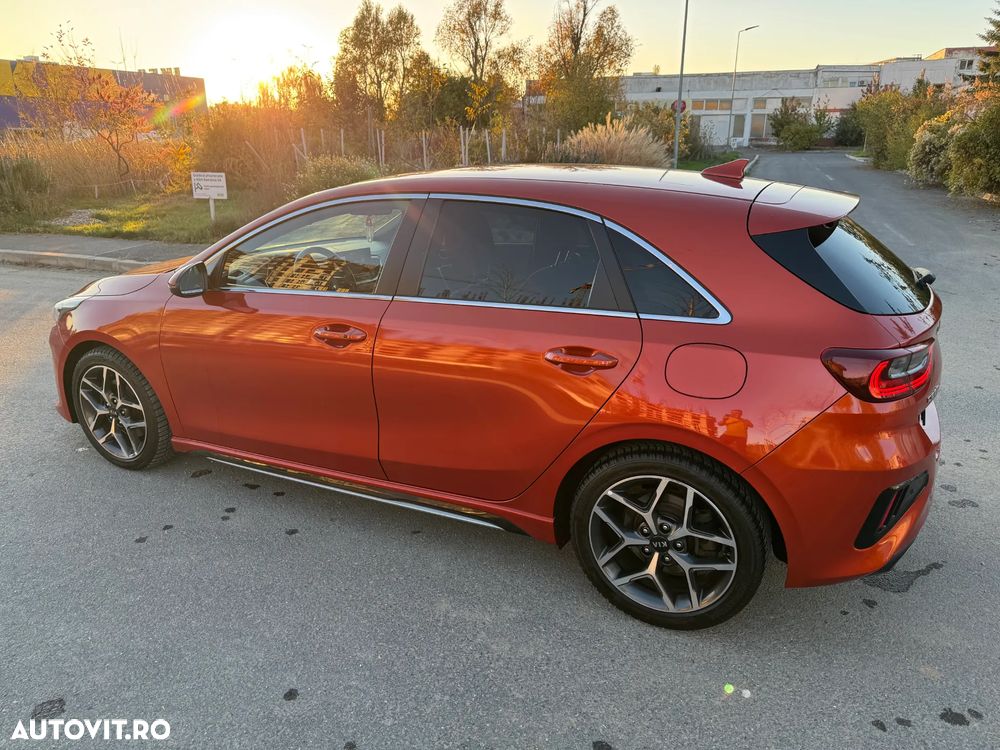 Kia Ceed 1.4 T-GDI 7DCT GT Line - 13