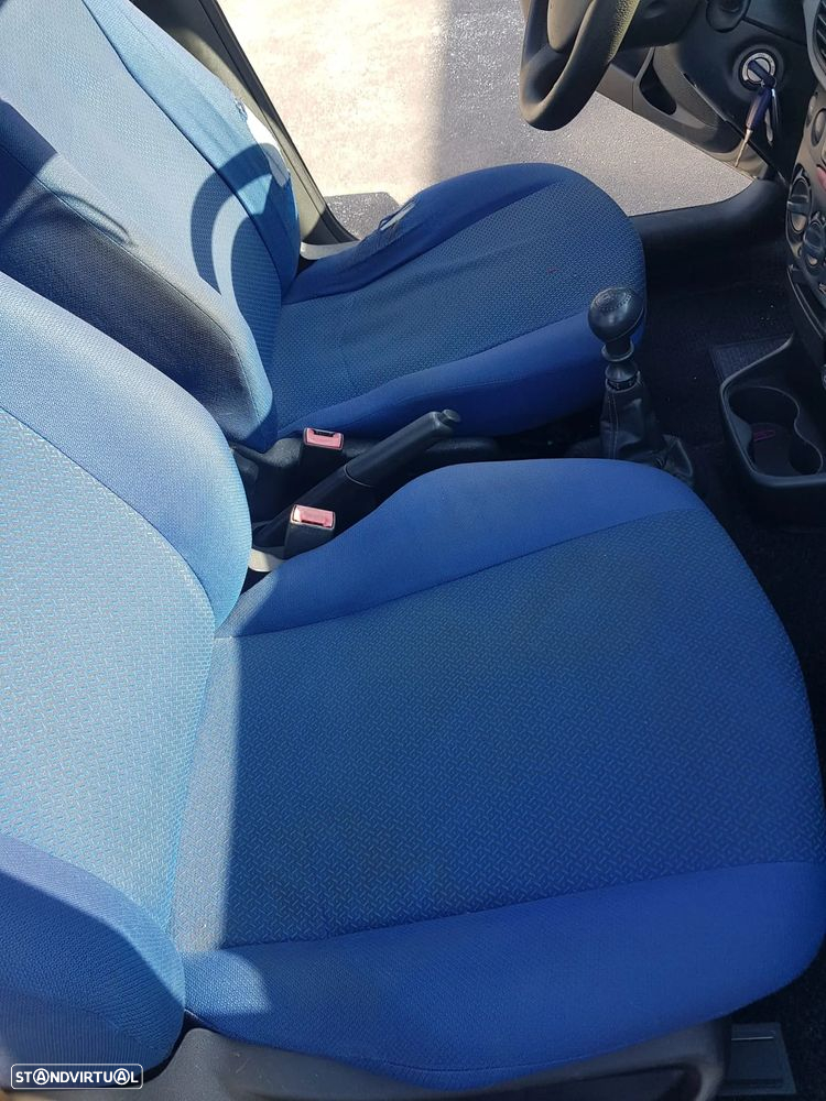Fiat Punto 1.2 60 Class - 9