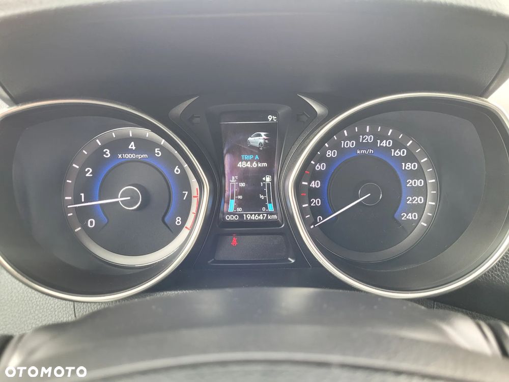 Hyundai i30 i30cw 1.6 Fifa World Cup Edition - 32