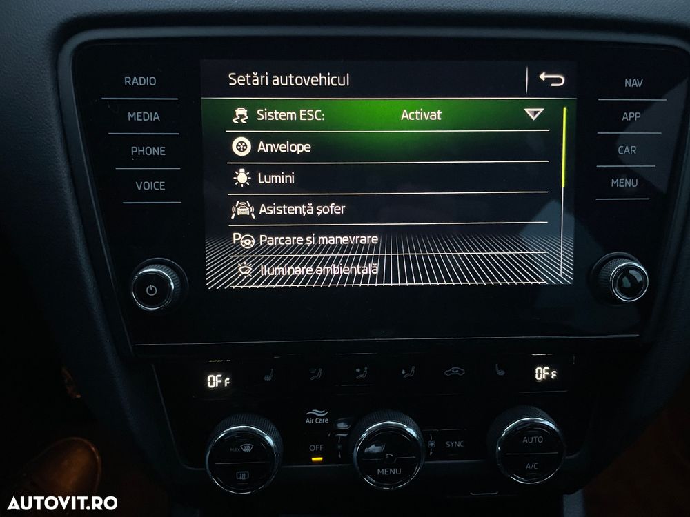 Skoda Octavia 2.0 TDI DSG Style - 8