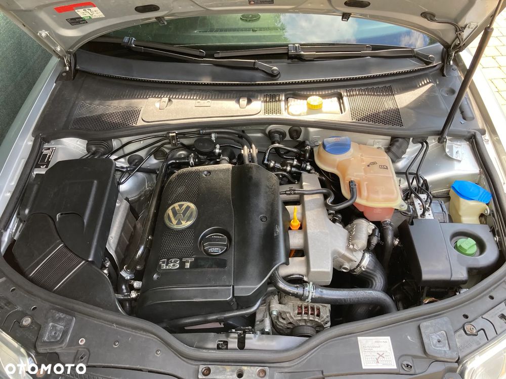 Volkswagen Passat 1.8T Highline Tiptr - 30