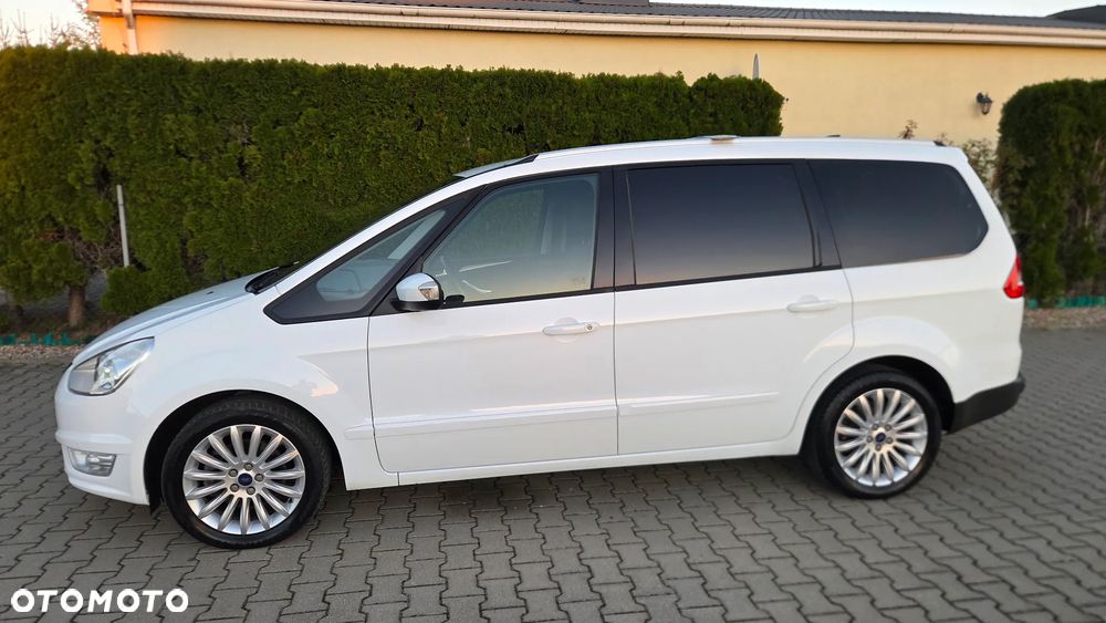 Ford Galaxy 2014 photo 5