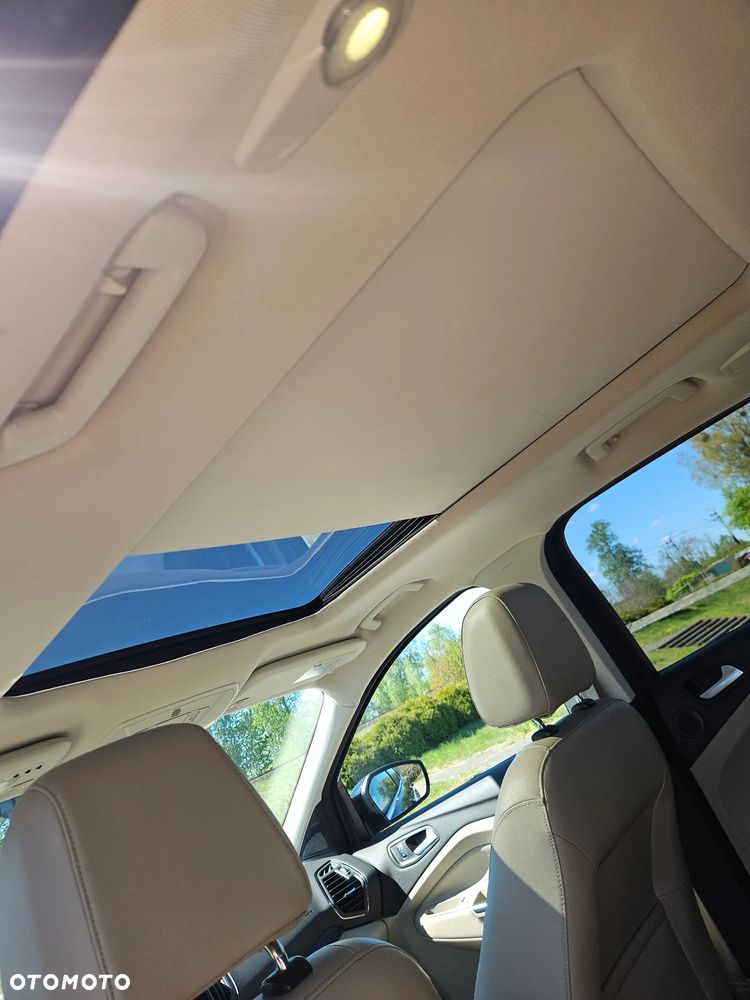 Ford Escape - 16