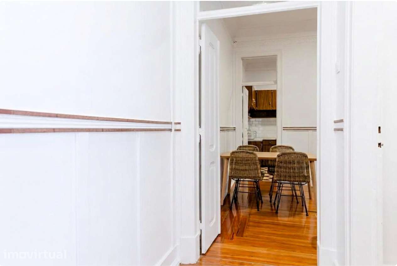 Apartamento T2 na Rua da Palma mobilado - Grande imagem: 5/27