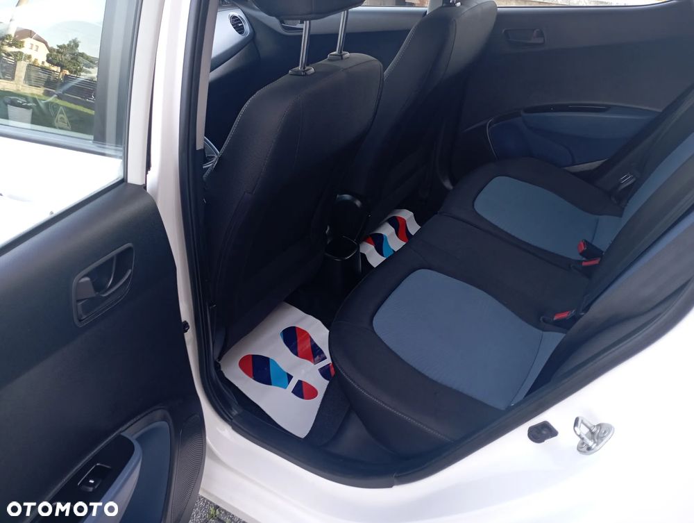 Hyundai i10 1.0 Premium - 14