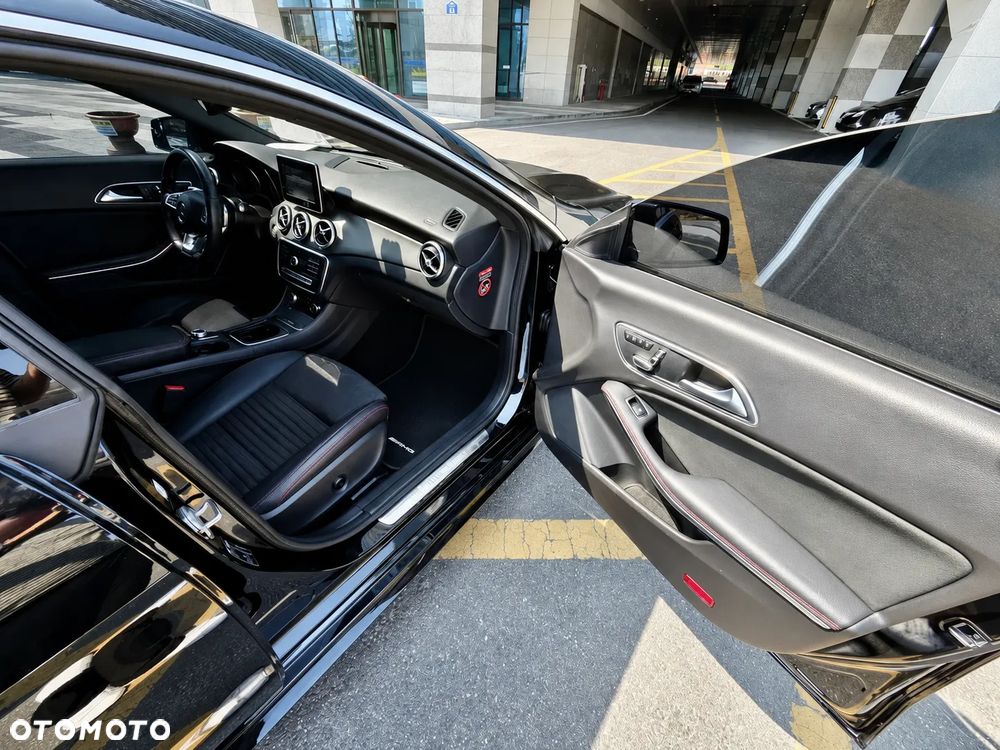 Mercedes-Benz CLA - 14