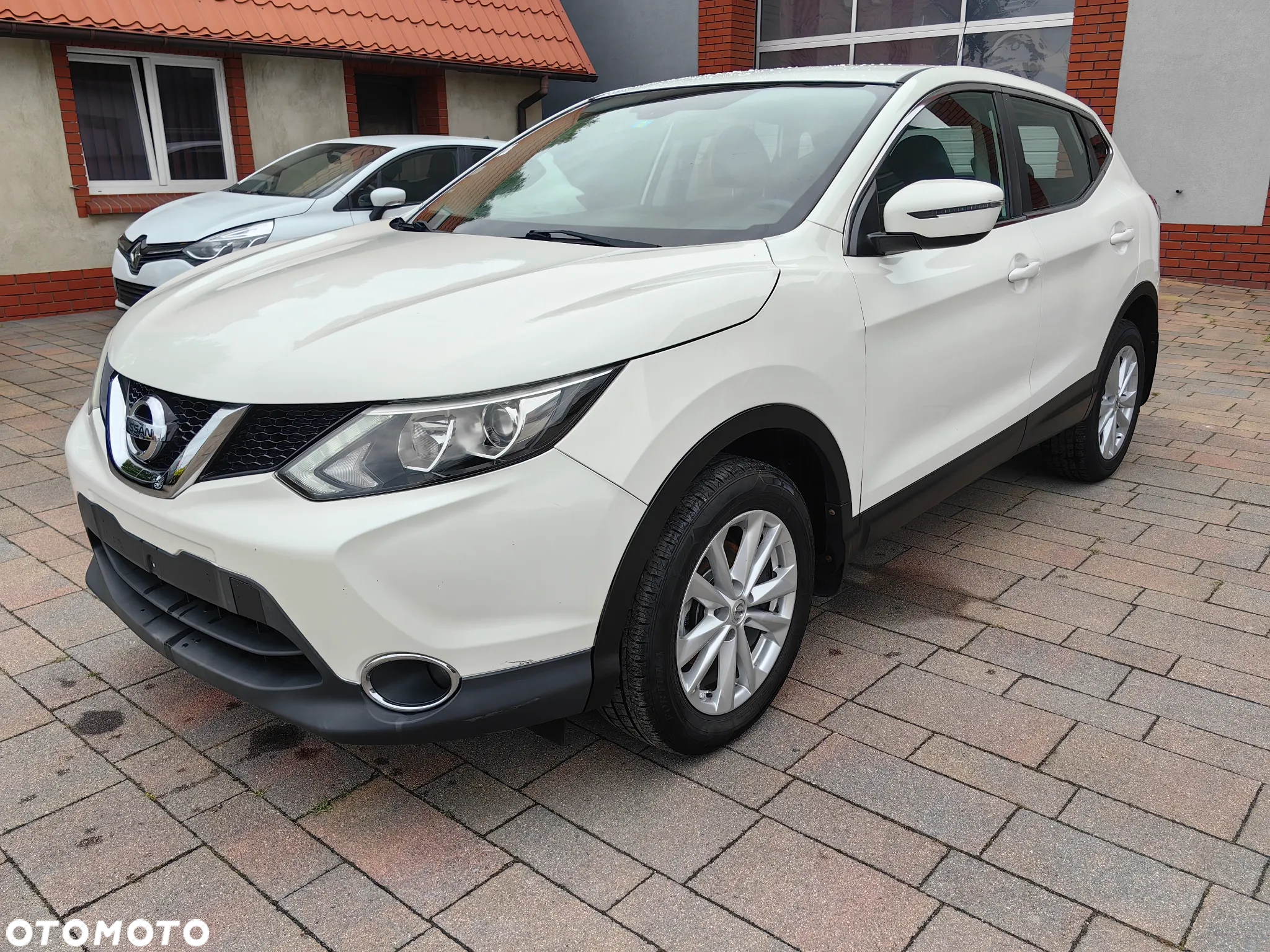 Nissan Qashqai 1.5 dCi Tekna - 3