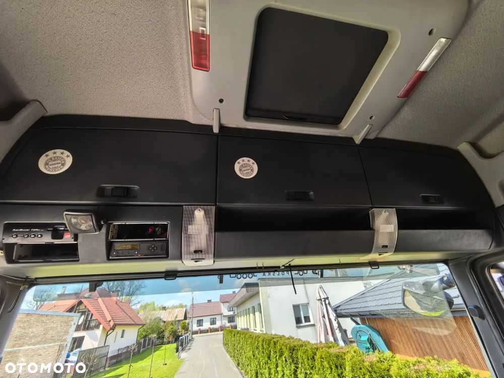 MAN TGX 26.480 // Zestaw przejazdowy z przyczepą // Firanka // - 23