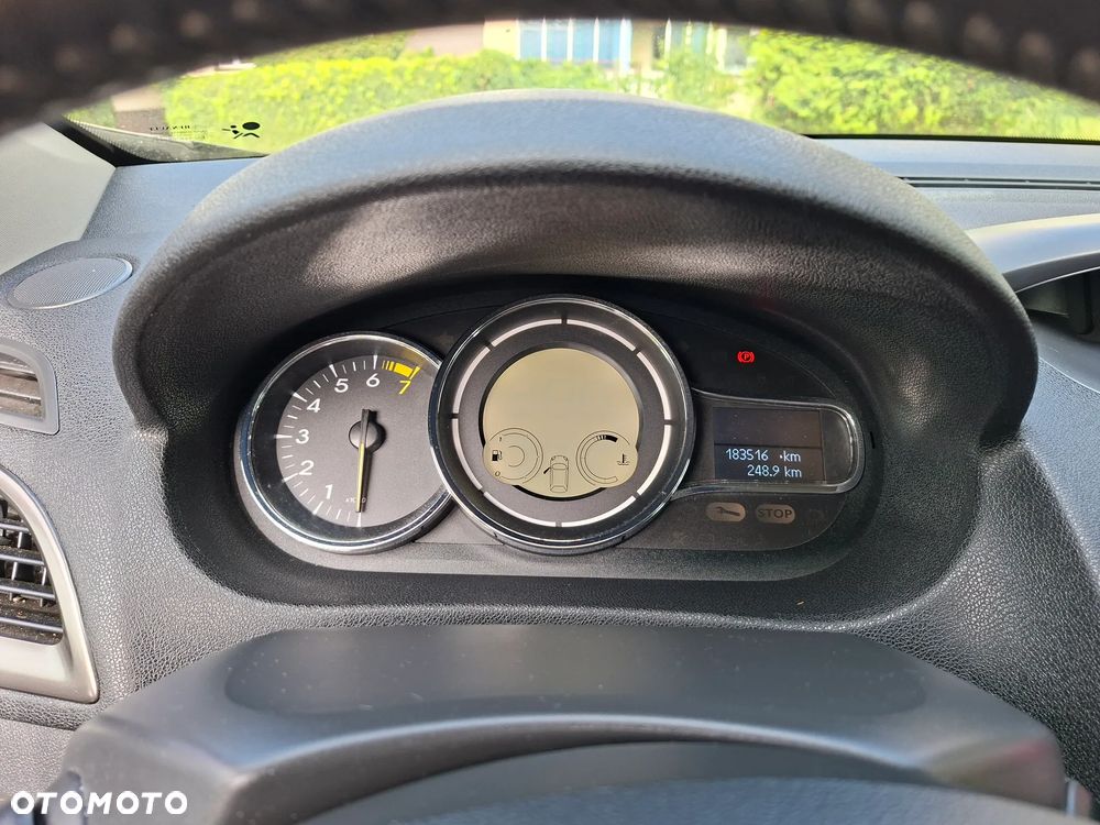 Renault Megane - 7