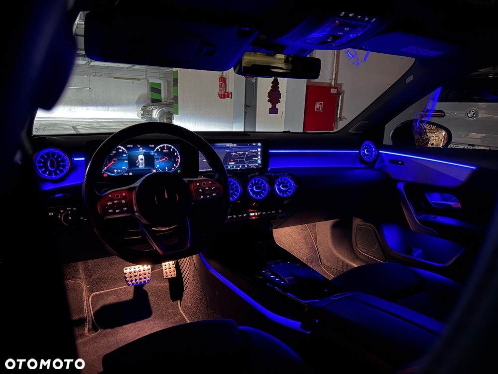 Mercedes-Benz Klasa A 200 7G-DCT AMG Line - 8