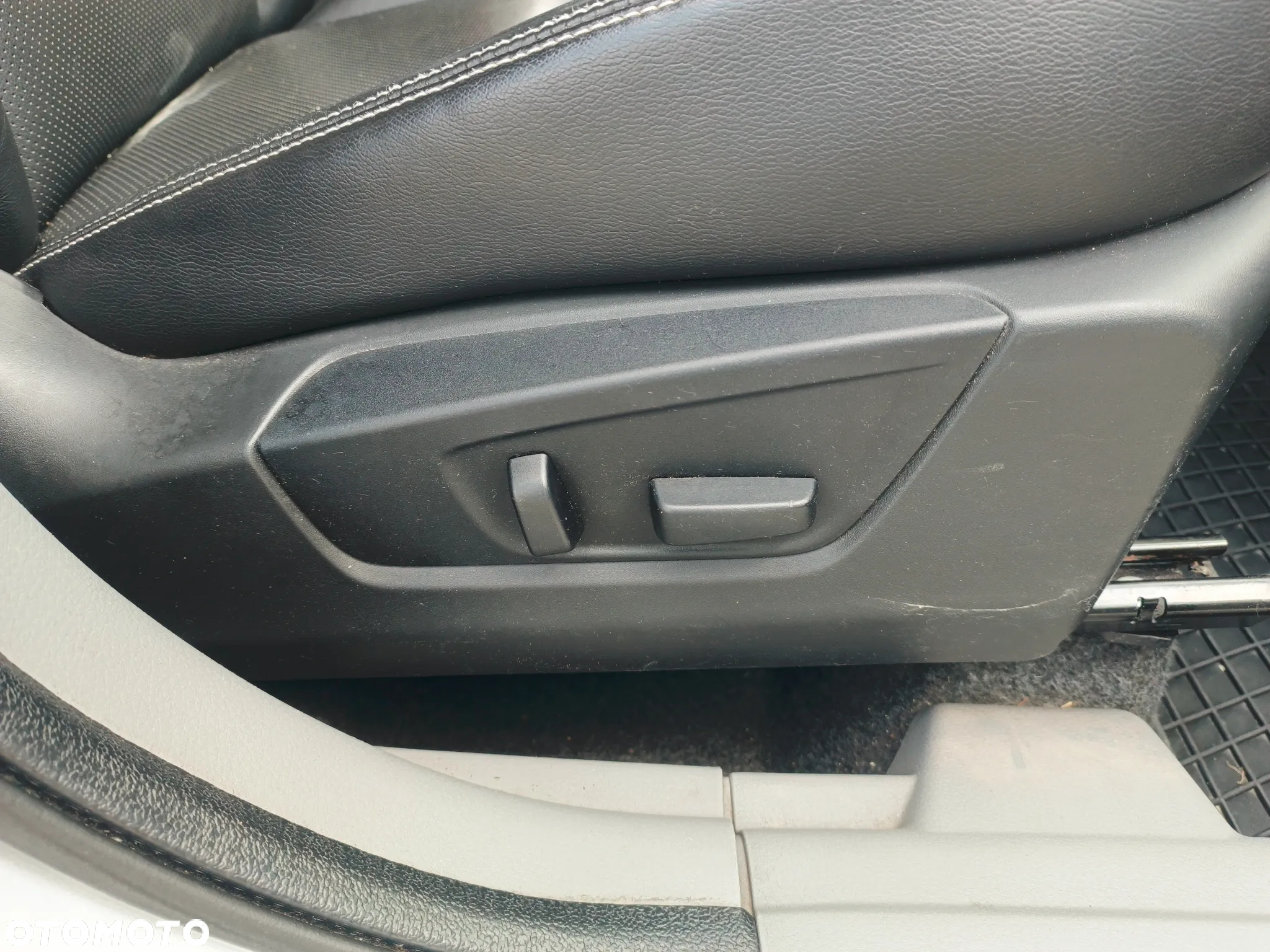 Suzuki SX4 1.6 GS / Premium 4WD - 14