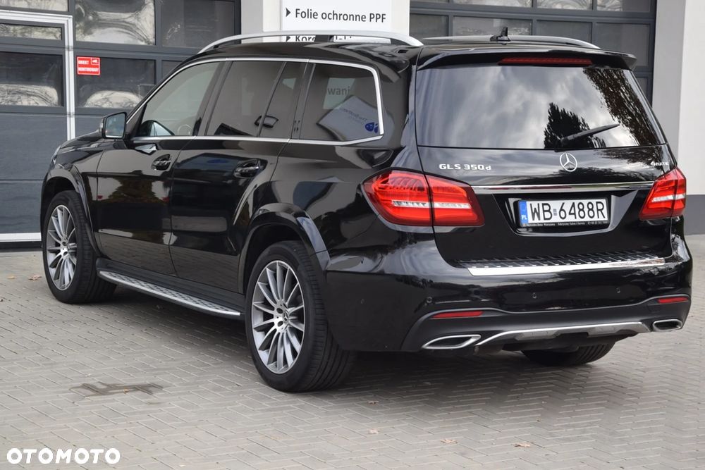 Mercedes-Benz GLS - 9