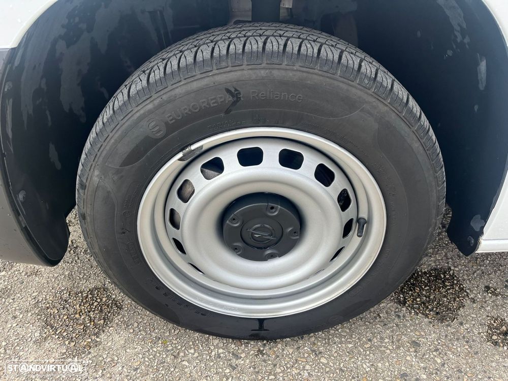 Opel Combo 1.5 CDTi 102cv L1H1 - FIBRADA ISOTÉRMICA C/FRIO - 50