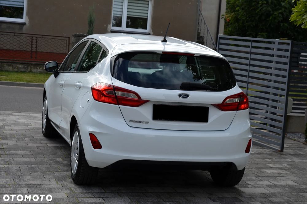 Ford Fiesta 1.1 S&S TREND - 23