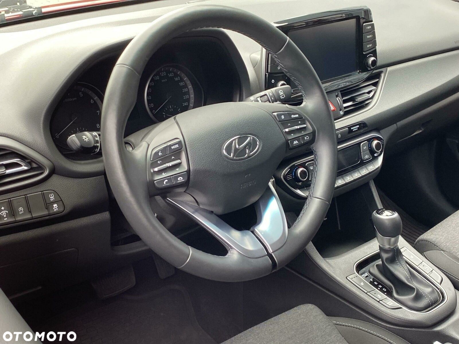 Hyundai i30 1.0 T-GDI Smart DCT - 18