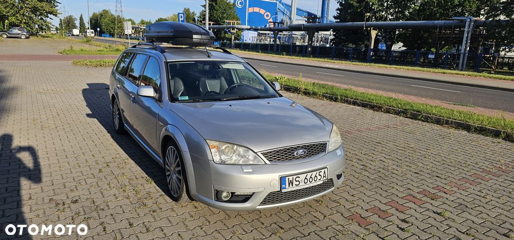 Ford Mondeo V6 ST 220 - 9