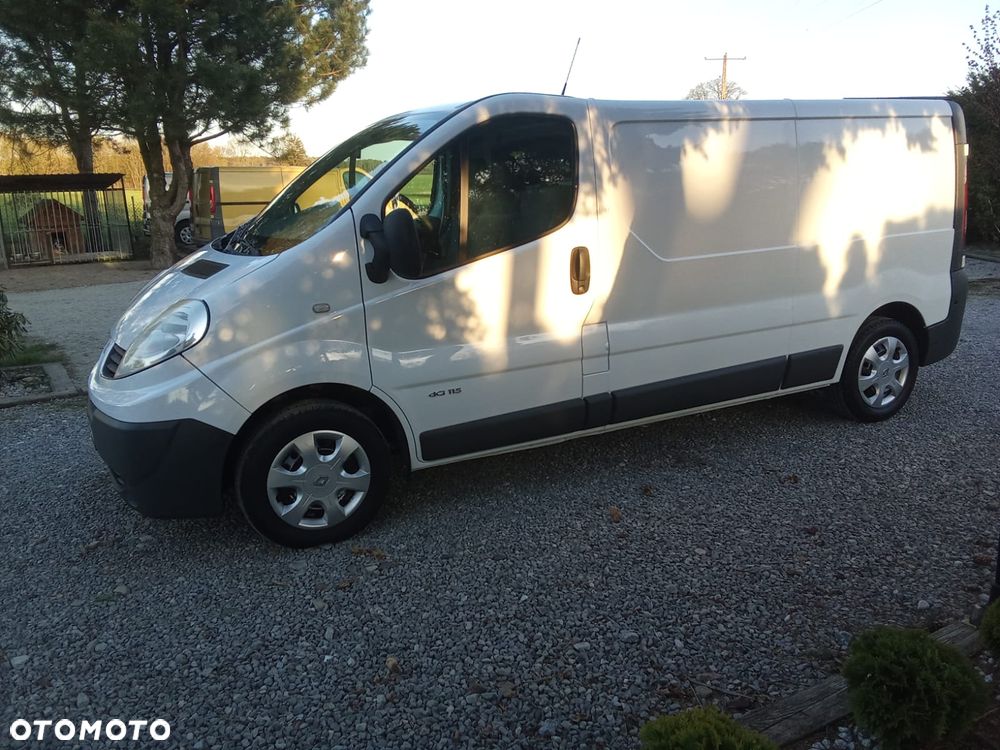 Renault Trafic - 13