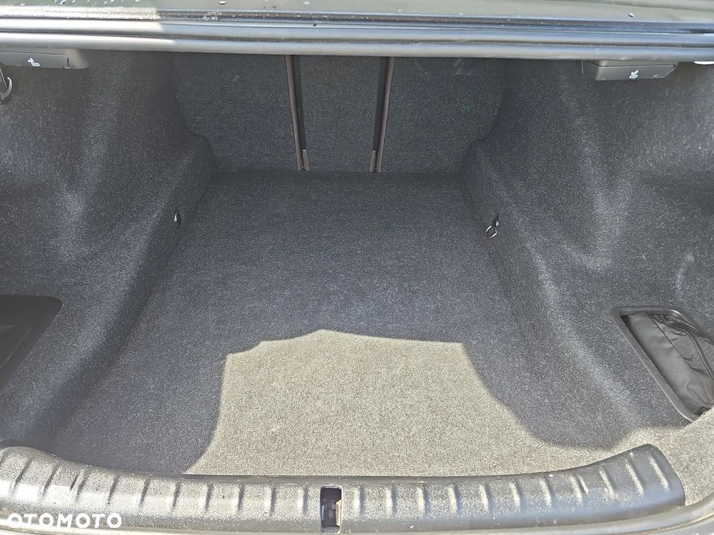 BMW Seria 5 518d mHEV Luxury Line - 19