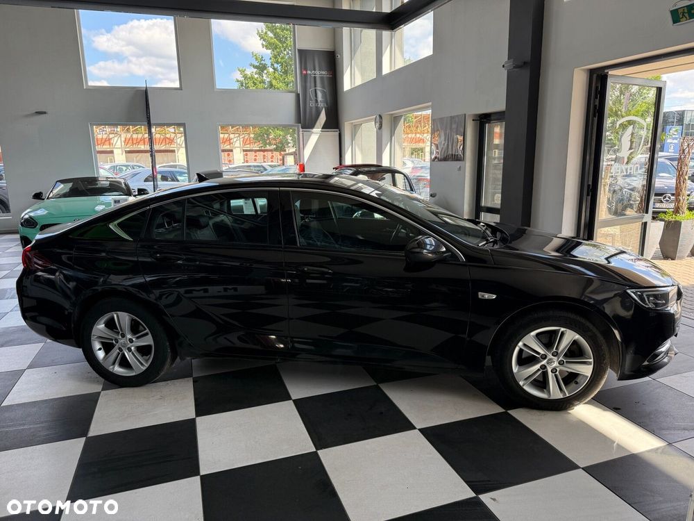 Opel Insignia - 4