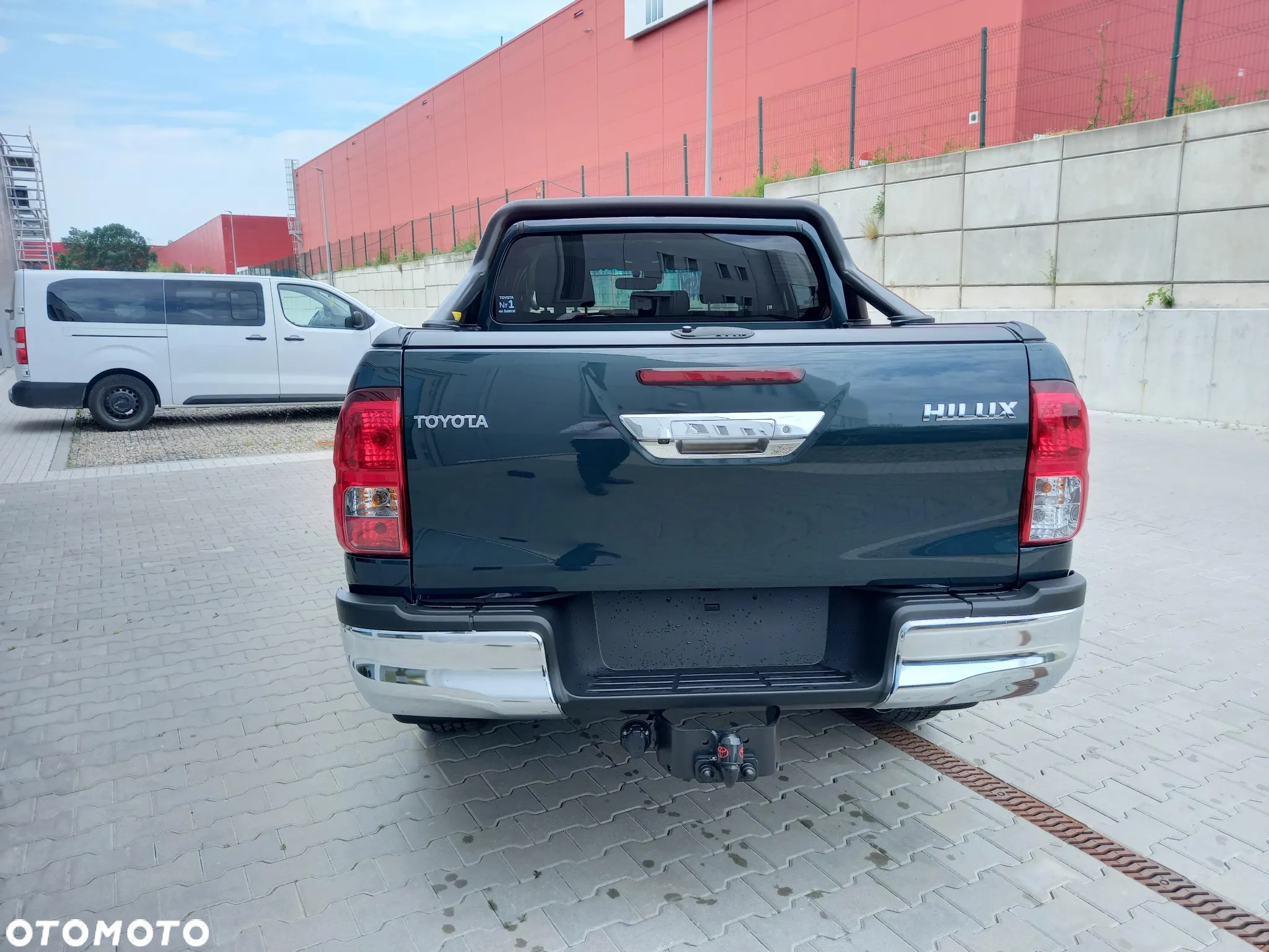 Toyota Hilux 2.8 D-4D Double Cab SR5+ 4x4 - 5