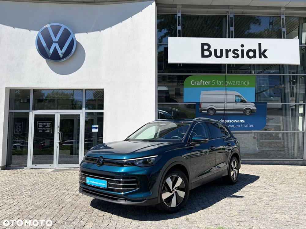 Volkswagen Tiguan 1.5 eTSI Elegance DSG - 2