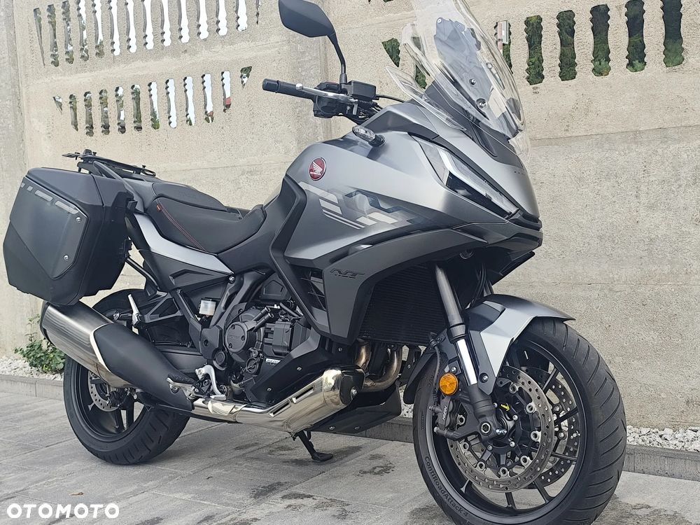 Honda NT