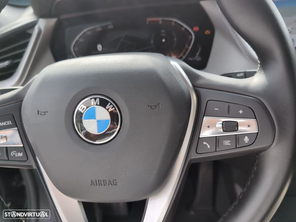 BMW 116 i - 21
