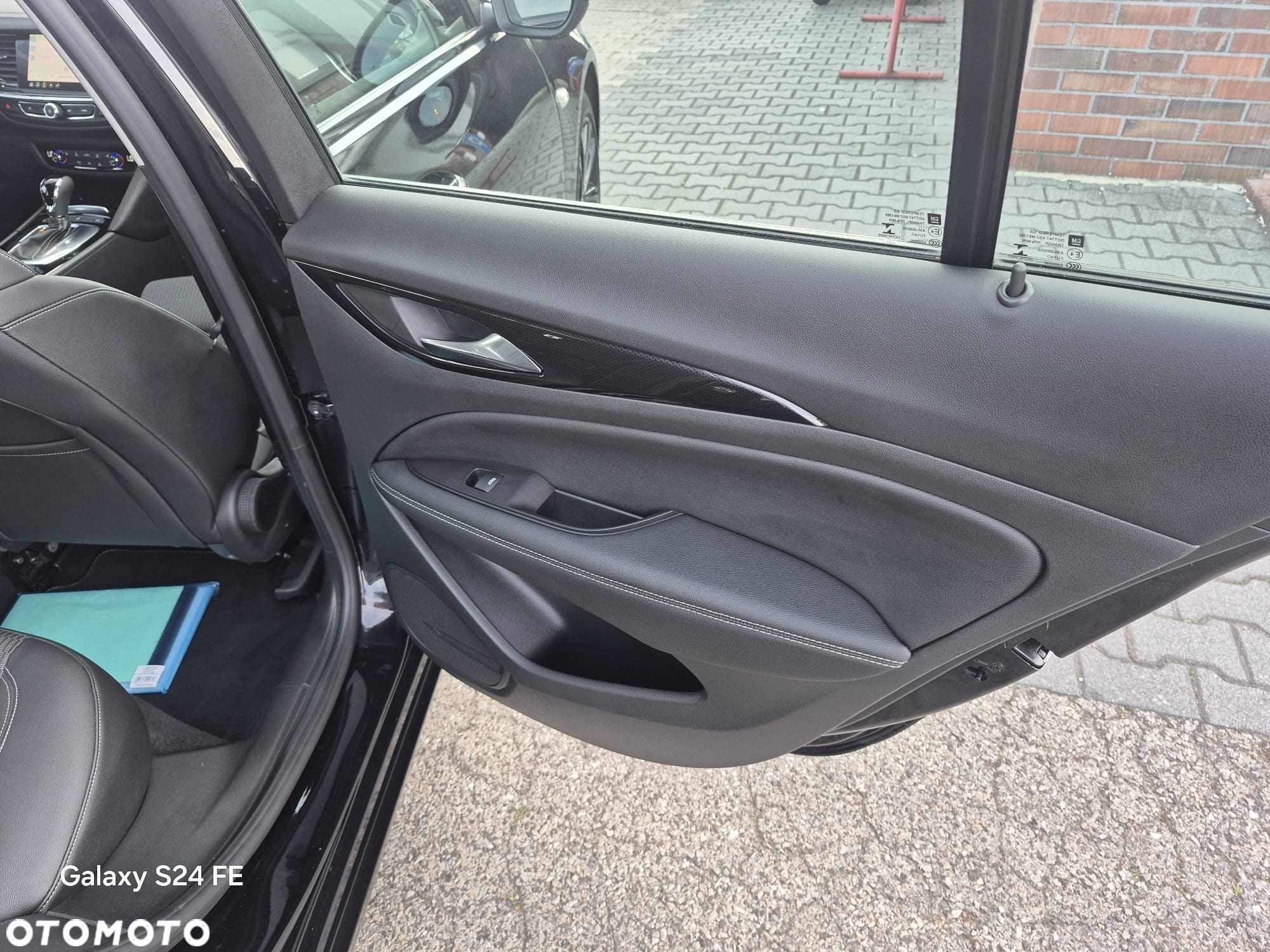 Opel Insignia - 28