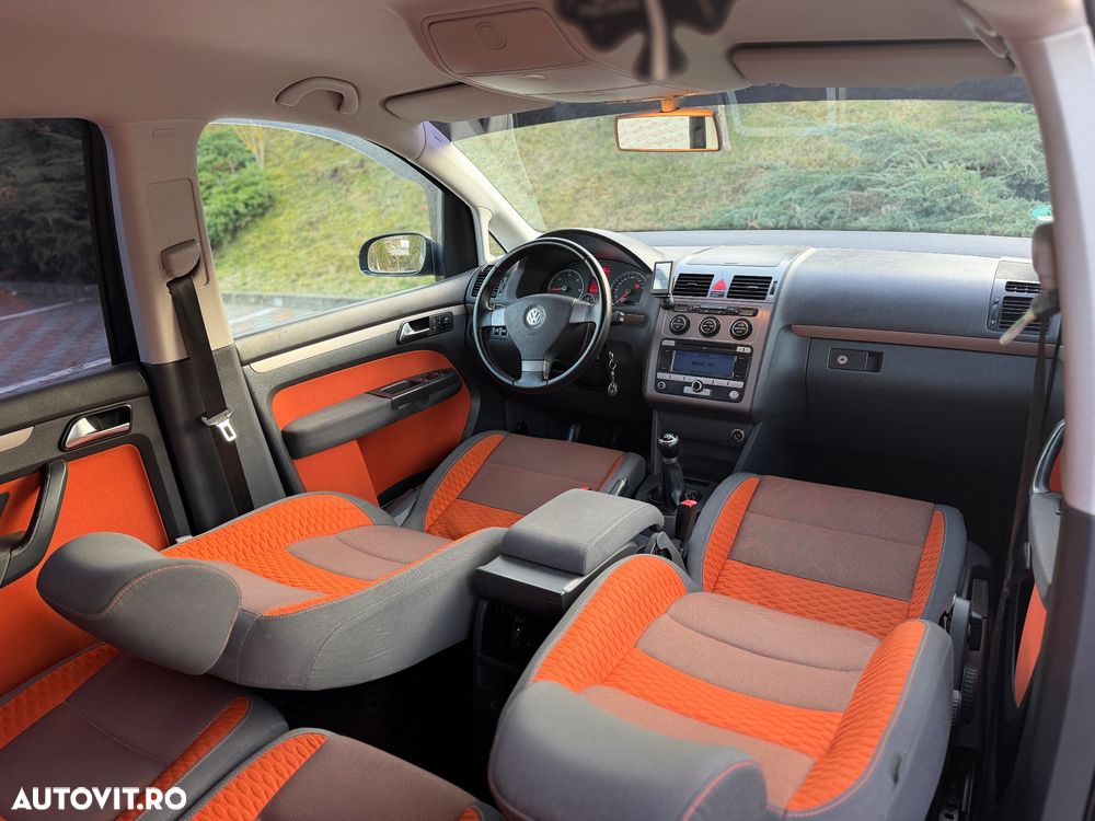 Volkswagen Touran CrossTouran 1.9 TDI DPF - 8