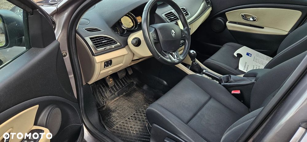 Renault Megane 1.6 16V Authentique Euro5 - 8