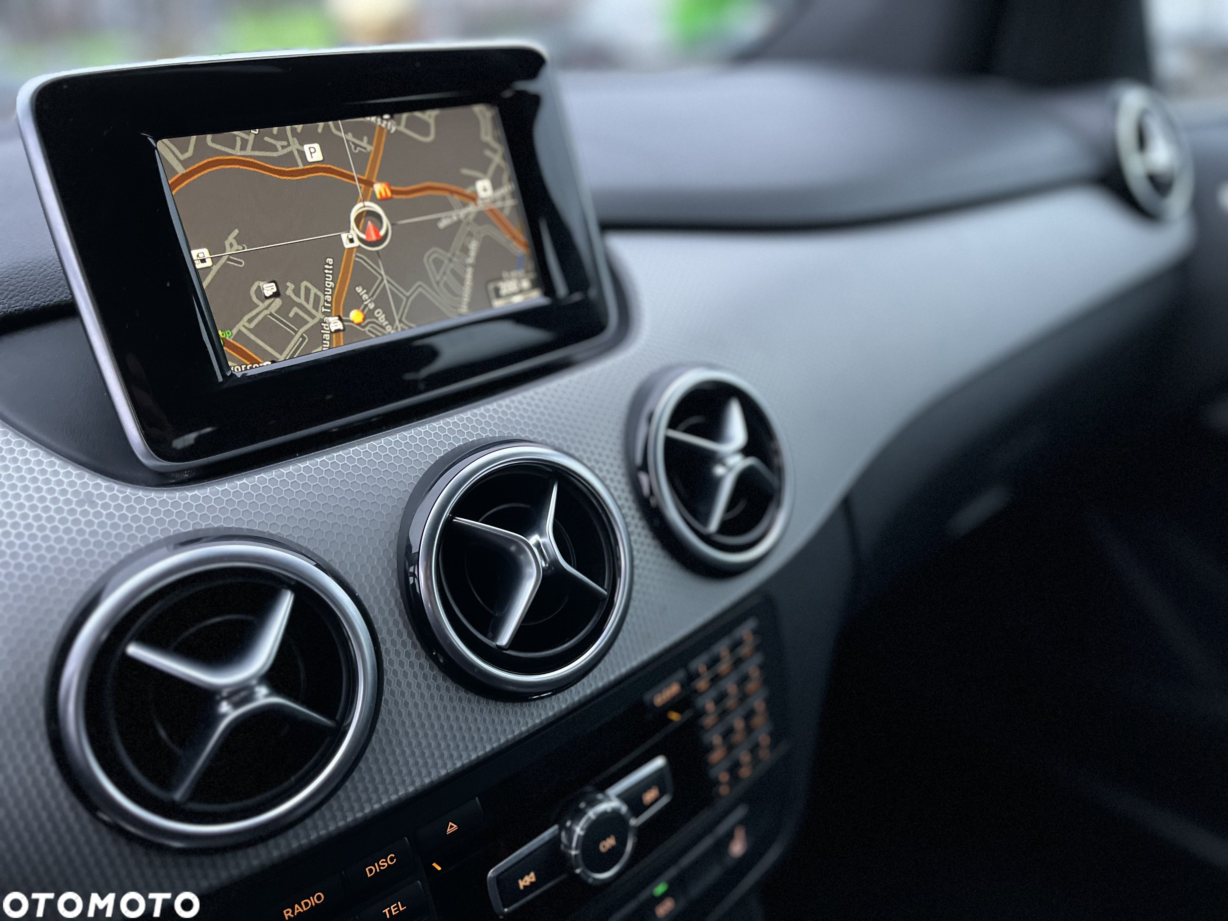 Mercedes-Benz Klasa B 200 CDI (BlueEFFICIENCY) 7G-DCT - 17