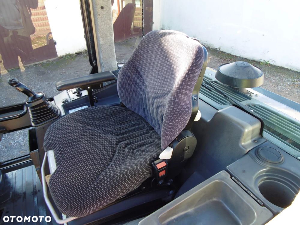 Liebherr 506 Stereo - 14