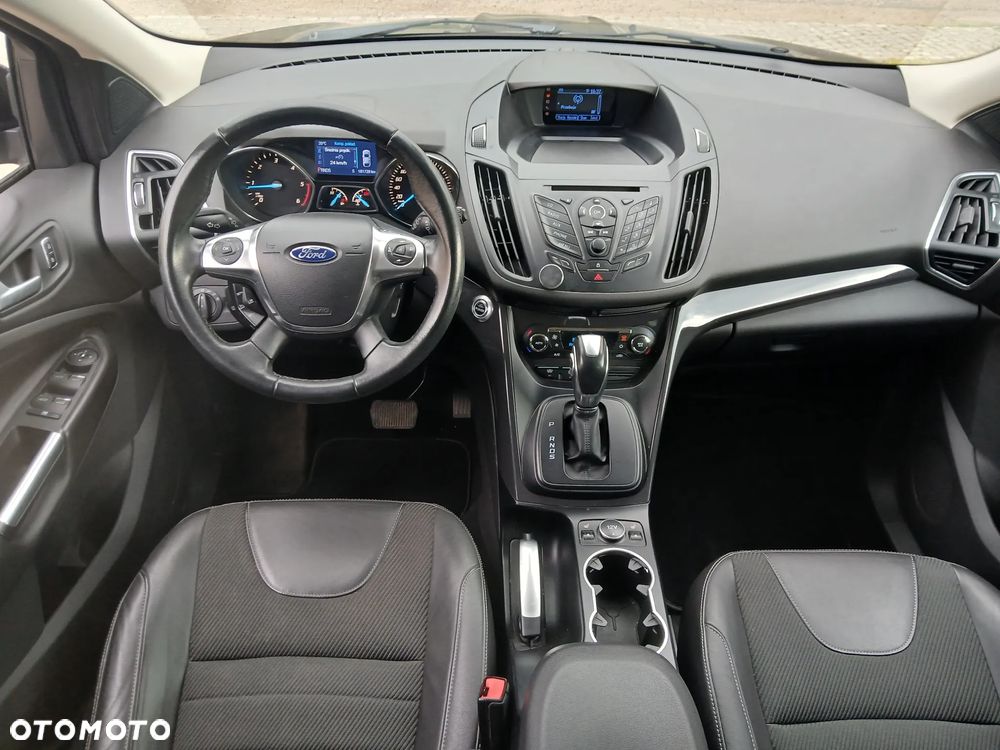 Ford Kuga 2.0 TDCi 4x4 Titanium - 4