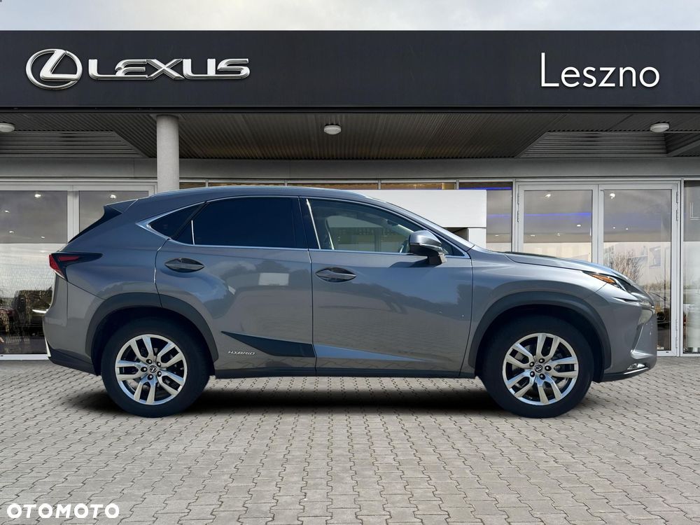 Lexus NX 300h Elegance AWD - 11