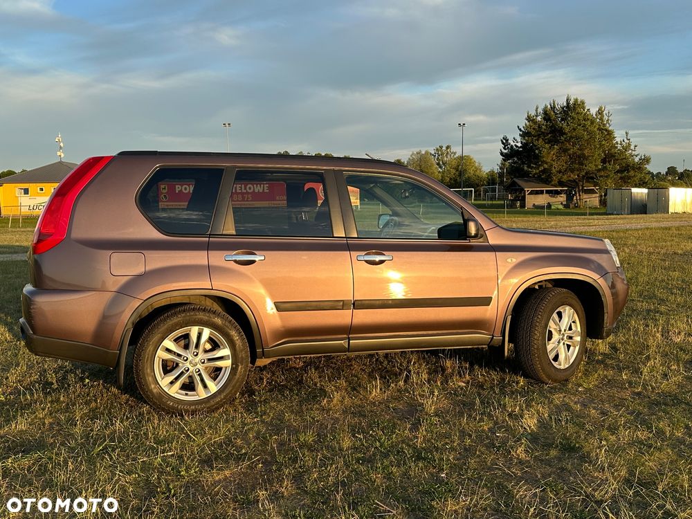 Nissan X-Trail 2.0 dCi SE - 36